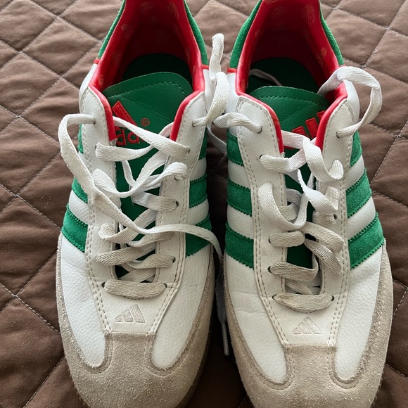 Vintage 2008 Adidas Soccer Shoes - Picture 4 of 4